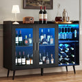 Joli ensemble bar avec des etageres reglables en hauteur